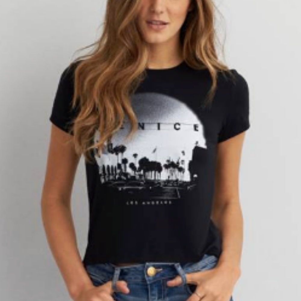 American Eagle Venice Tee